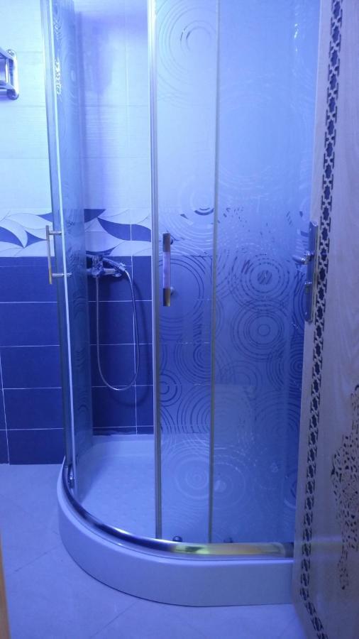 Logement Hotel Et Navette Gratuite Fès Exterior foto